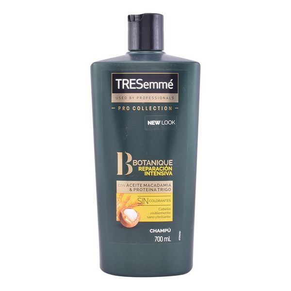 Shampooing réparateur Botanique Macadamia & Trigo Tresemme (700 ml)